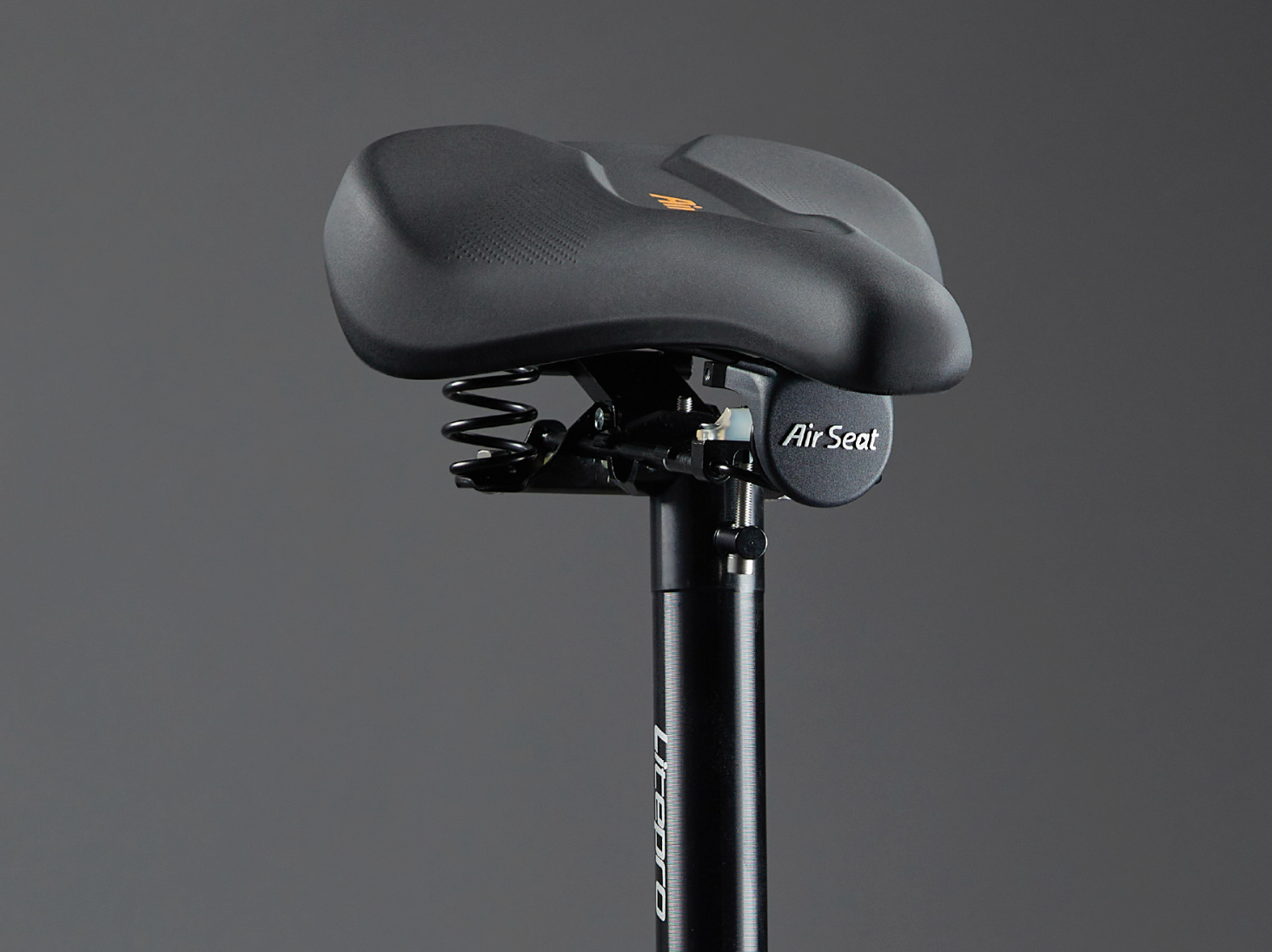 Air Seat 1 AFT Feder-Sattel – Komfortabler breiter Sattel-0